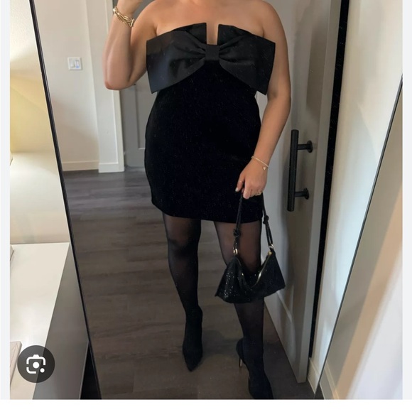 Express viral velvet black mini dress with satin bow detail - Picture 7 of 13